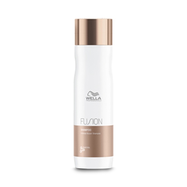 Wella Professionals Интенсивный восстанавливающий Шампунь Fusion Intense Repair Shampoo, 250 мл купить - 0