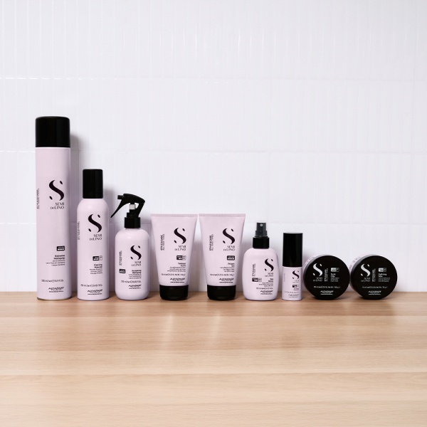 AlfaParf Milano Professional Скульптурирующий лак для волос экстрасильной фиксации SCULPTING HAIRSPRAY SDL STYLE & CARE, 250 мл купить - 3