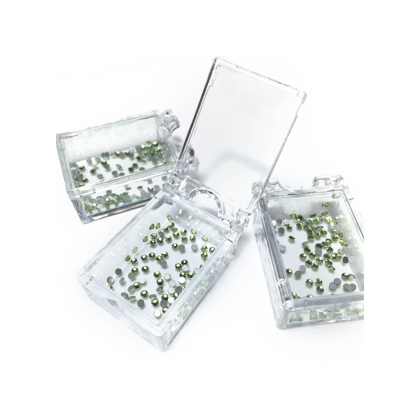Zoo Nail Art Стразы стеклянные в прямоугольном боксе Peridot, №1124 SS3, 1 мм, 100 шт купить - 0